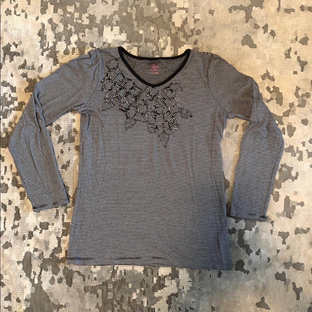 Long sleeve t-shirt